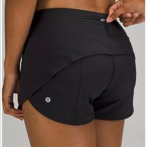 Lululemon black speed up shorts size 6